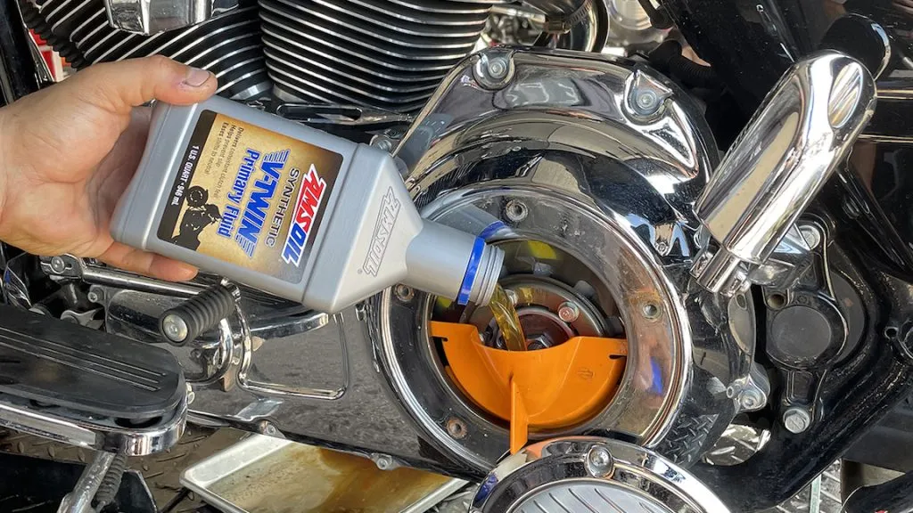 AMSOIL V-TWIN PRIMARY FLUID